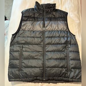Marmot Men’s Puffer Vest